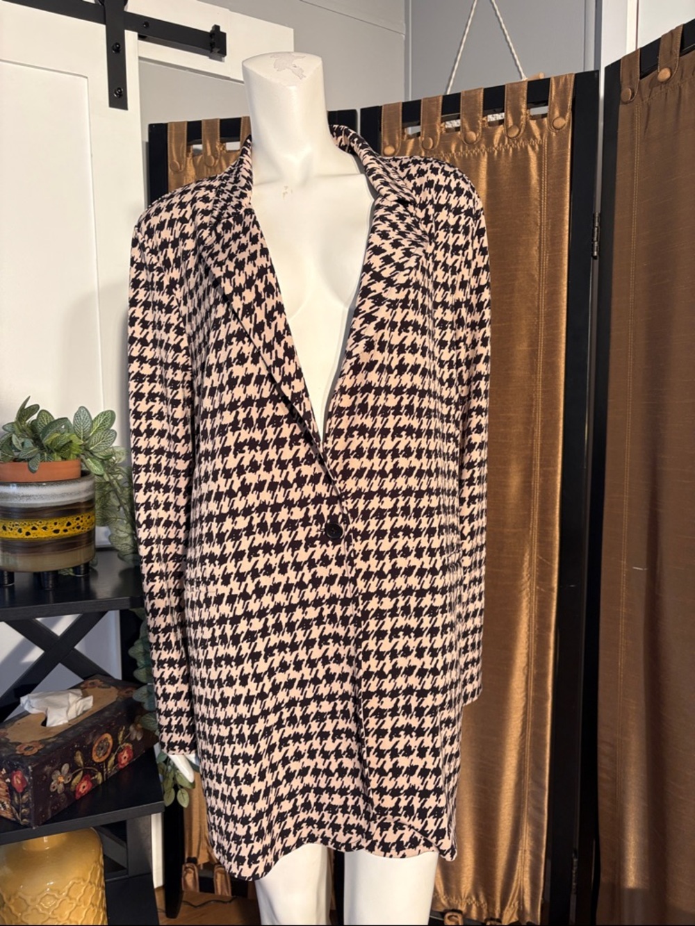 Houndstooth Single-Button Women's Blazer Coat - Black/Tan.